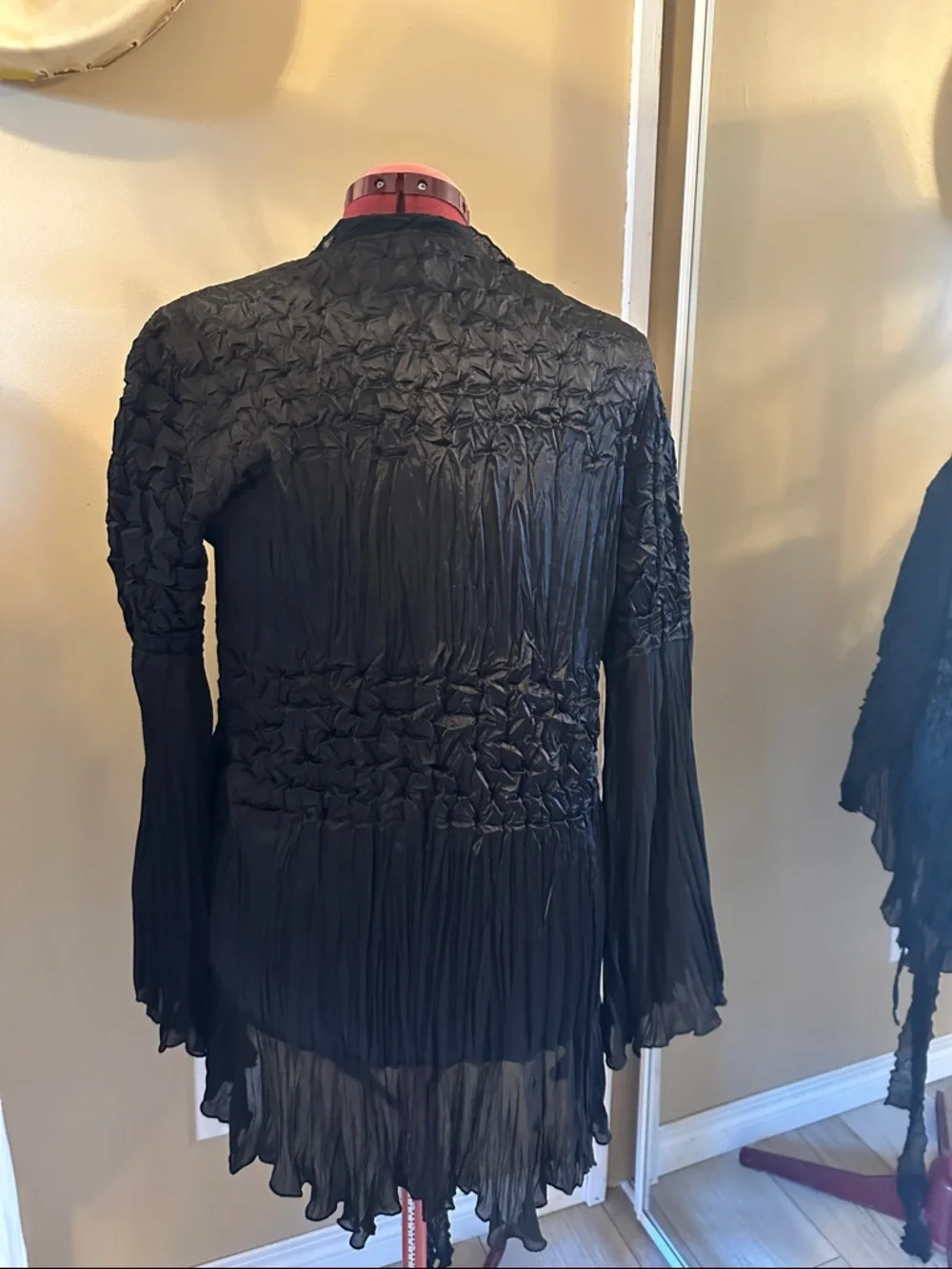 Joseph Ribkoff romantic gothic front tie top/ robe/ duster - Picture 5 of 7